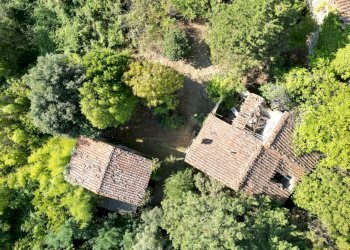 ANTICO BORGO COLLINARE DA RISTRUTTURARE - Casale via del Colle 355/E, Lucca - foto 9