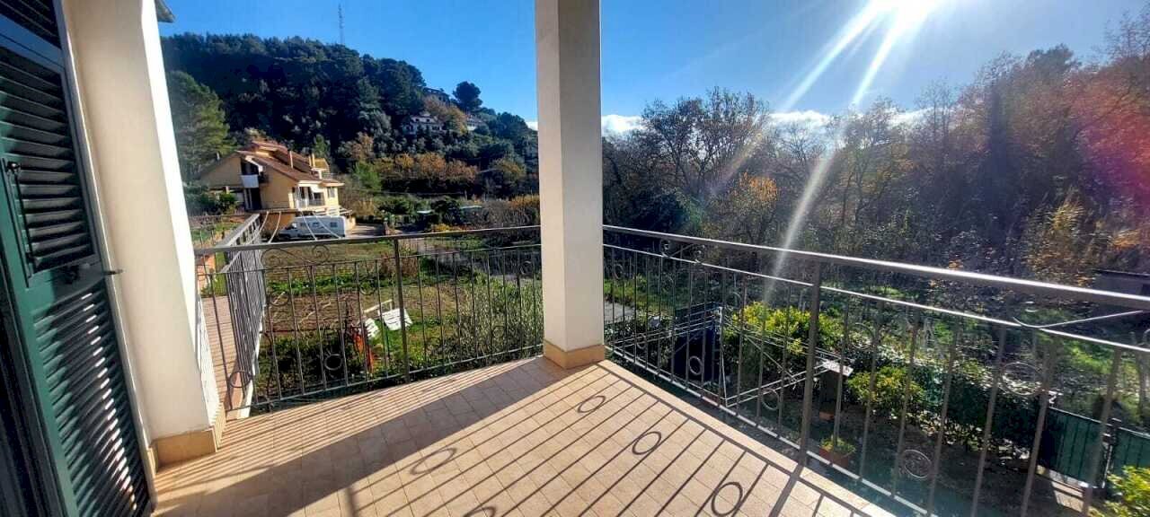 WhatsApp Image 2025-12-11 at 17.54.52.jpeg - Three-room apartment Strada Montegrazie, Imperia - photo 1