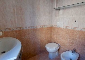 WhatsApp Image 2025-12-11 at 17.42.29 (1).jpeg - Three-room apartment Strada Montegrazie, Imperia - photo 13