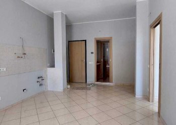 WhatsApp Image 2026-03-30 at 18.52.31.jpeg - Three-room apartment Strada Montegrazie, Imperia - photo 3
