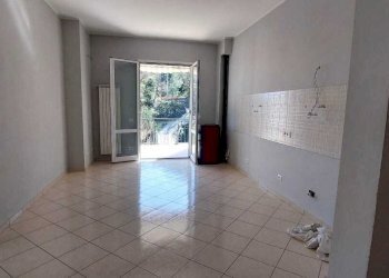 WhatsApp Image 2026-03-30 at 18.52.40.jpeg - Three-room apartment Strada Montegrazie, Imperia - photo 4