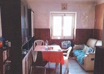 4.jpg - Appartamento all'asta Via Pino di Murta 9, Genova (zona Bolzaneto) - foto 3