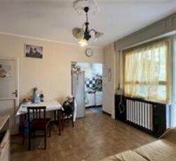 3.jpg - Quadrilocale Via Parenzo 99, Torino - foto 2