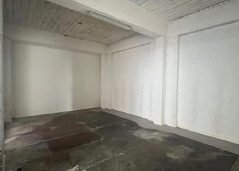 WhatsApp Image 2026-05-21 at 22.08.03 - Commercial Premises Via del Pescara 5, Lanciano - photo 26