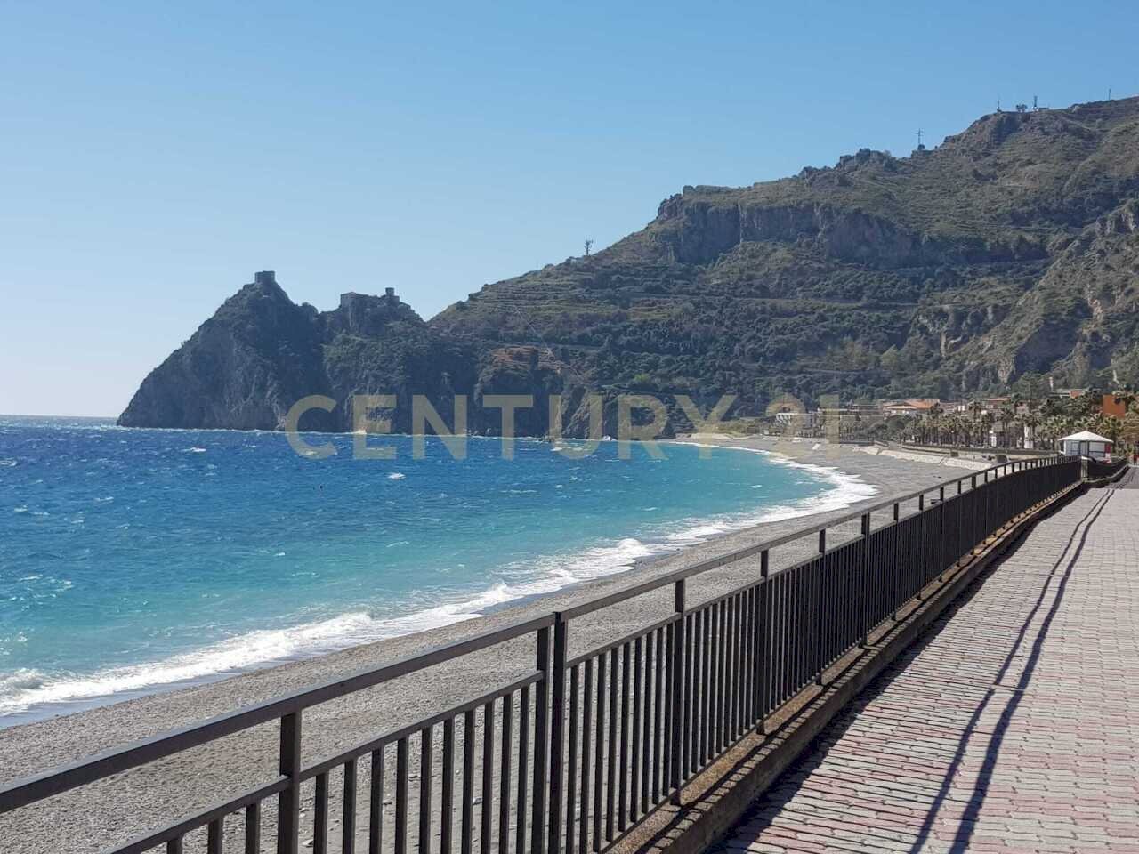 WhatsApp Image 2020-03-13 at 12.10.25.jpeg - Attic Via Consolare Valeria snc, Sant'Alessio Siculo - photo 2