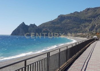 WhatsApp Image 2020-03-13 at 12.10.25.jpeg - Attico Via Consolare Valeria snc, Sant'Alessio Siculo - foto 2