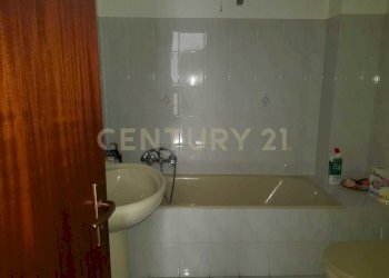 WhatsApp Image 2020-03-13 at 12.10.29 (6).jpeg - Attico Via Consolare Valeria snc, Sant'Alessio Siculo - foto 12