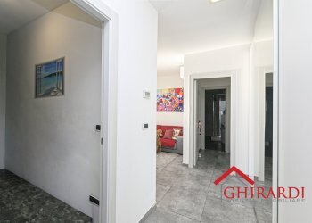 1.1 INGRESSO.jpg - Appartamento VIA CIBRARIO SC B 33, Genova (zona Sestri Ponente) - foto 3