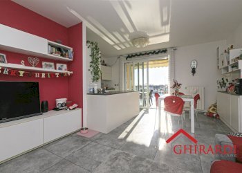 2.1 SALA.jpg - Appartamento VIA CIBRARIO SC B 33, Genova (zona Sestri Ponente) - foto 4