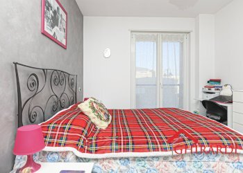 4.1 CAMERA 1.jpg - Appartamento VIA CIBRARIO SC B 33, Genova (zona Sestri Ponente) - foto 17