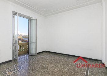 5.0 CAMERA 2.jpg - Appartamento VIA MERANO  47, Genova (zona Sestri Ponente) - foto 17