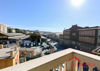 10.0 VISTA.jpg - Appartamento VIA MERANO  47, Genova (zona Sestri Ponente) - foto 28