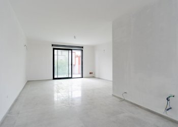 16.jpg - Four-room apartment Via Benedetto Croce 56, Lecce - photo 10
