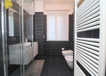 Bagno - Three-room apartment via salita cappuccini  11, Como - photo 7
