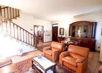 sala - Villa a Schiera zona bocciodromo, Castel San Giovanni - foto 2