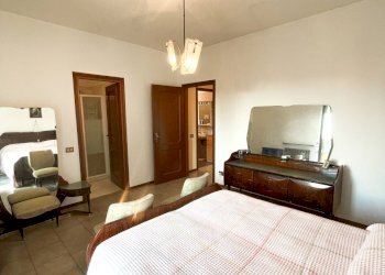 camera da letto - Villa a Schiera zona bocciodromo, Castel San Giovanni - foto 16
