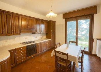 IMG-20251210-WA0008.jpg - Quadrilocale Via L. Pulci 32, Modena - foto 1