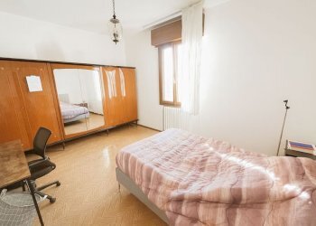 IMG-20251210-WA0012.jpg - Quadrilocale Via L. Pulci 32, Modena - foto 10