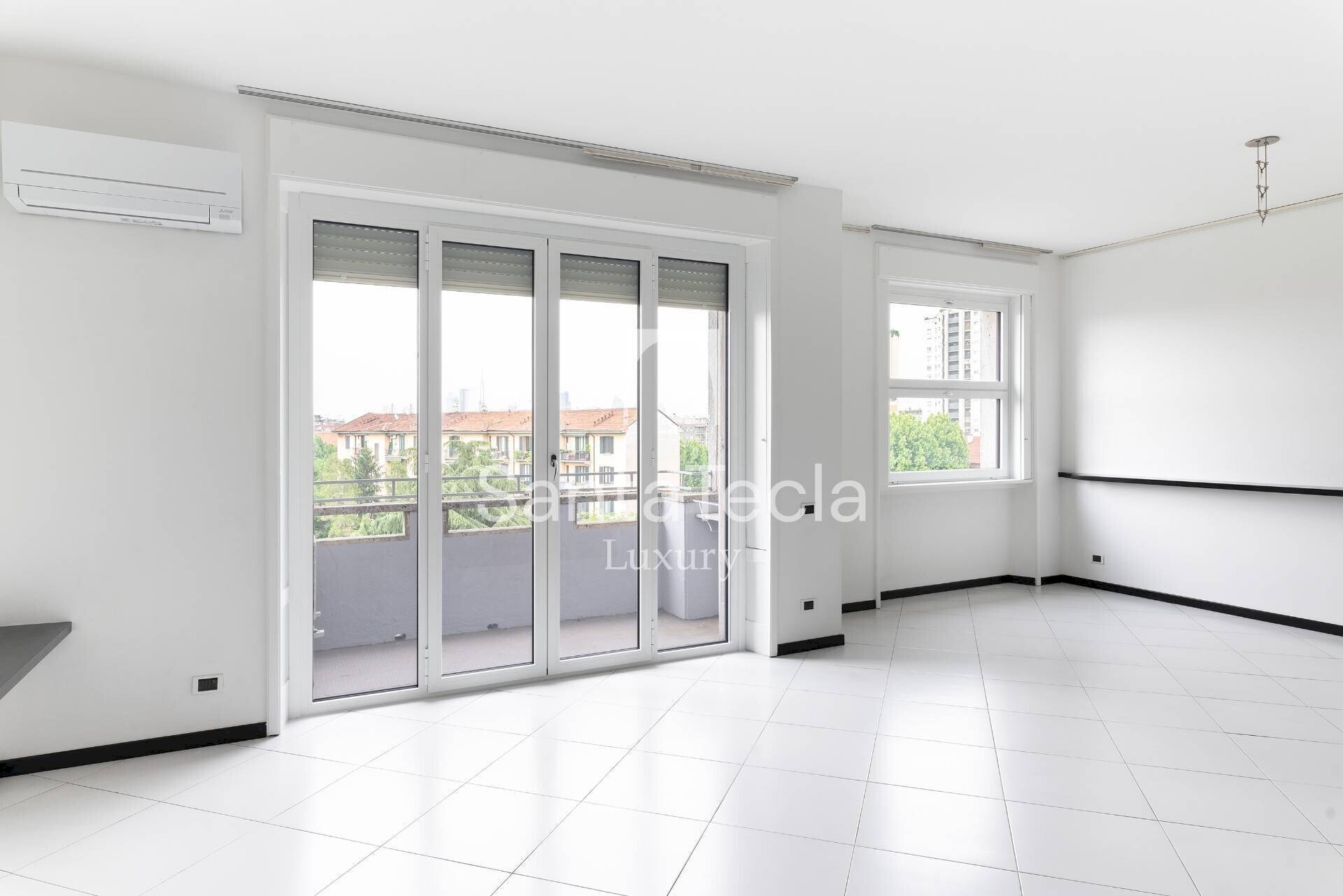 Apartment Via Rossetti, 9, Milano - photo 2