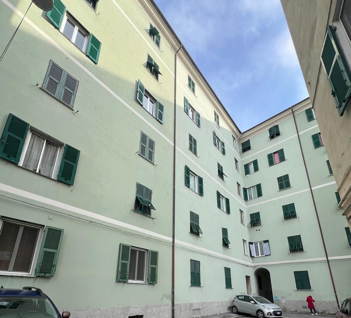 Quadrilocale Via Chiaravagna, Genova (zona Sestri Ponente) - foto 1