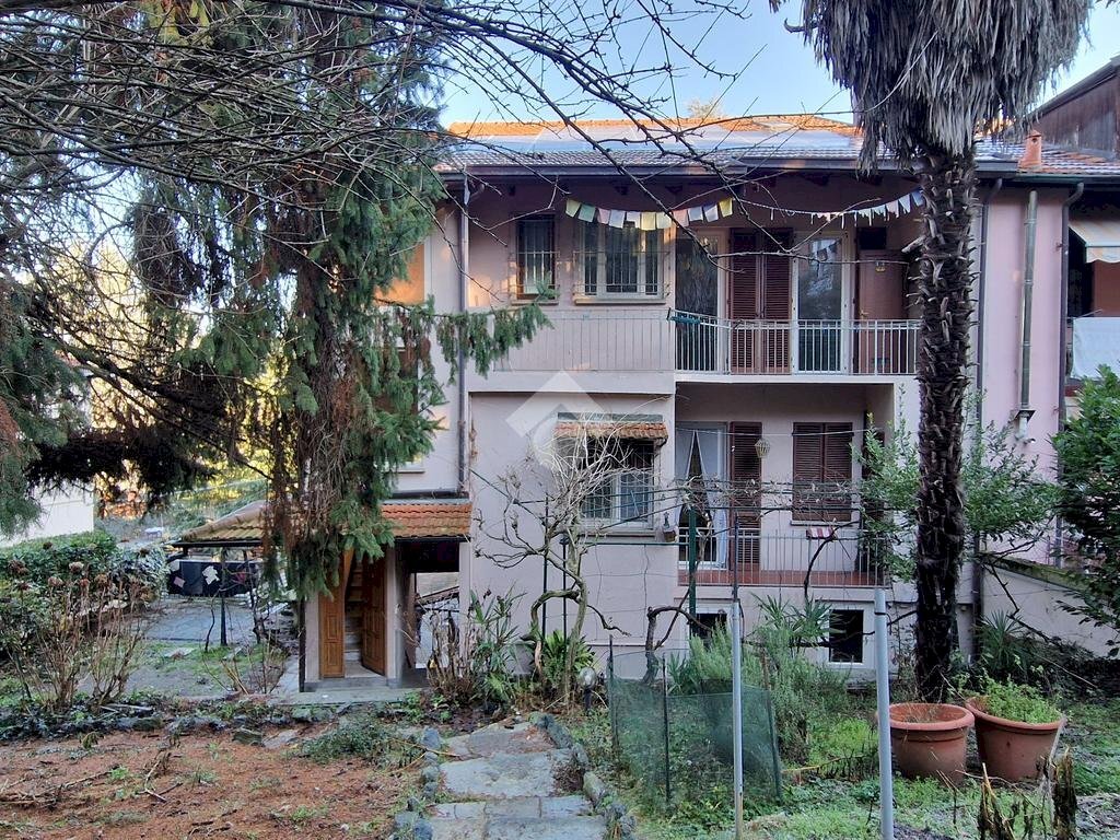 Independent house Strada del Lauro, Torino (neighborhood Borgo Po) - photo 1