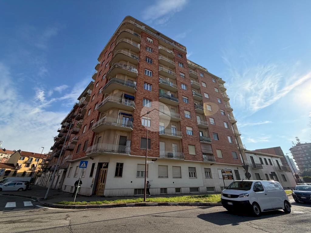 Trilocale Via Verolengo, Torino (zona Borgo Vittoria) - foto 1