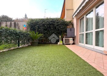 Three-room apartment Via G. Galilei, Legnano - photo 1