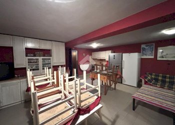 Portion of a house Via Del Pellegrino, Chivasso - photo 16