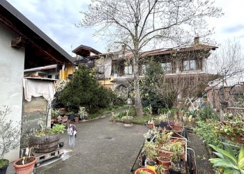 Portion of a house Via Del Pellegrino, Chivasso - photo 20