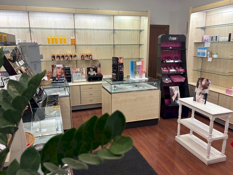 Negozio VIALE CONTE CROTTI, Aosta - foto 3