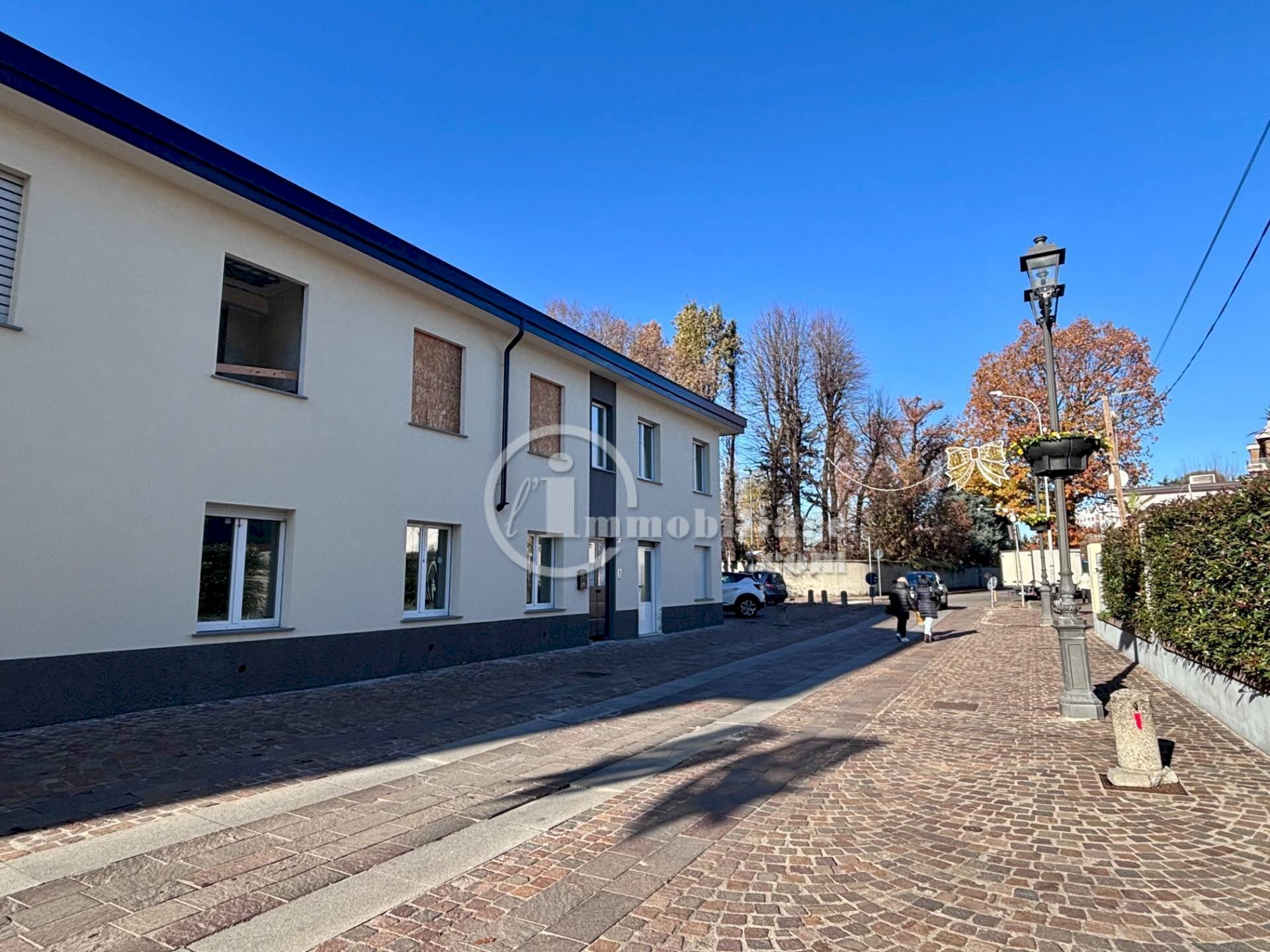 Foto 2 - Negozio via Roma
 
25, Assago - foto 2