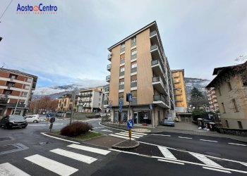 Foto 1 - Box Via Saint Martin de Corléans, Aosta - foto 1