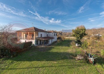 Foto 1 - Independent house Contrada Bove
 
70, Arpino - photo 1
