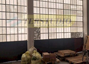 Foto 4 - Shed Via Bergamo
 
15, Medolago - photo 4