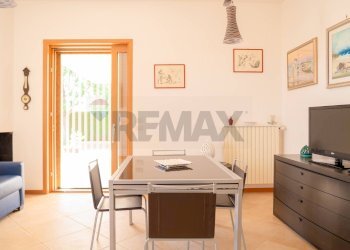 Sala da pranzo - Villa a Schiera Contrada Grottole
 
snc, Polignano a Mare - foto 2