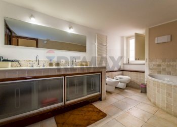 Bagno - Apartment Discesa Dei Giudici
 
38, Palermo - photo 30