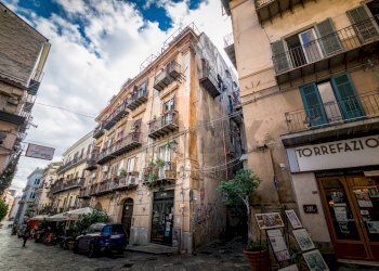 Edificio all\'aperto - Apartment Discesa Dei Giudici
 
38, Palermo - photo 3
