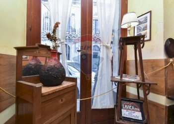 Hall / corridoio - Locale Commerciale Largo dei Bianchi
 
20/23, Trecastagni - foto 14