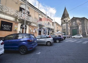 Edificio all\'aperto - Locale Commerciale Largo dei Bianchi
 
20/23, Trecastagni - foto 31