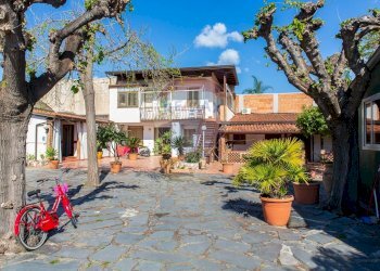 Casa all\'aperto - Locale Commerciale Via San Marco
 
19, Calatabiano - foto 9