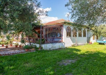 Casa all\'aperto - Locale Commerciale Via San Marco
 
19, Calatabiano - foto 36