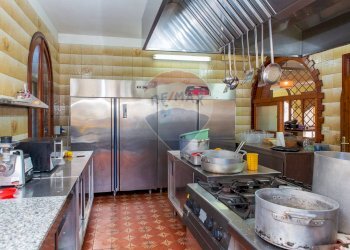 Cucina - Locale Commerciale Via San Marco
 
19, Calatabiano - foto 42