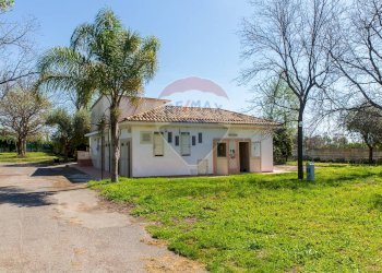 Casa all\'aperto - Locale Commerciale Via San Marco
 
19, Calatabiano - foto 51