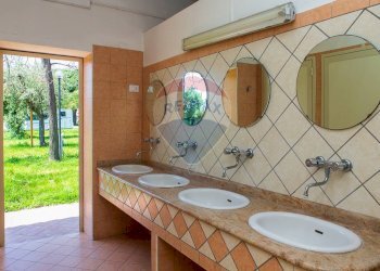 Bagno - Locale Commerciale Via San Marco
 
19, Calatabiano - foto 53