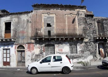 Edificio all\'aperto - Casa indipendente VIA PLAIA
 
246/248/250, Catania - foto 14