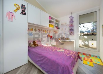 Camera / camera da letto - Appartamento Via Milano
 
138, Como - foto 24