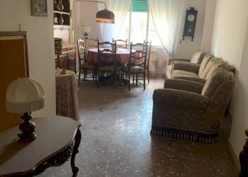 Sala da pranzo - Appartamento Piazza Marconi
 
26, Caltanissetta - foto 21