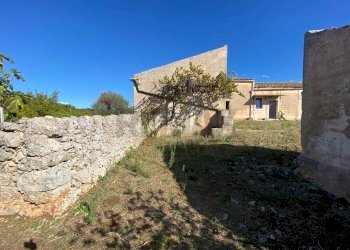 Casa all\'aperto - Terreno agricolo Strada Scala di Gemmazza
 
snc, Canicattini Bagni - foto 6