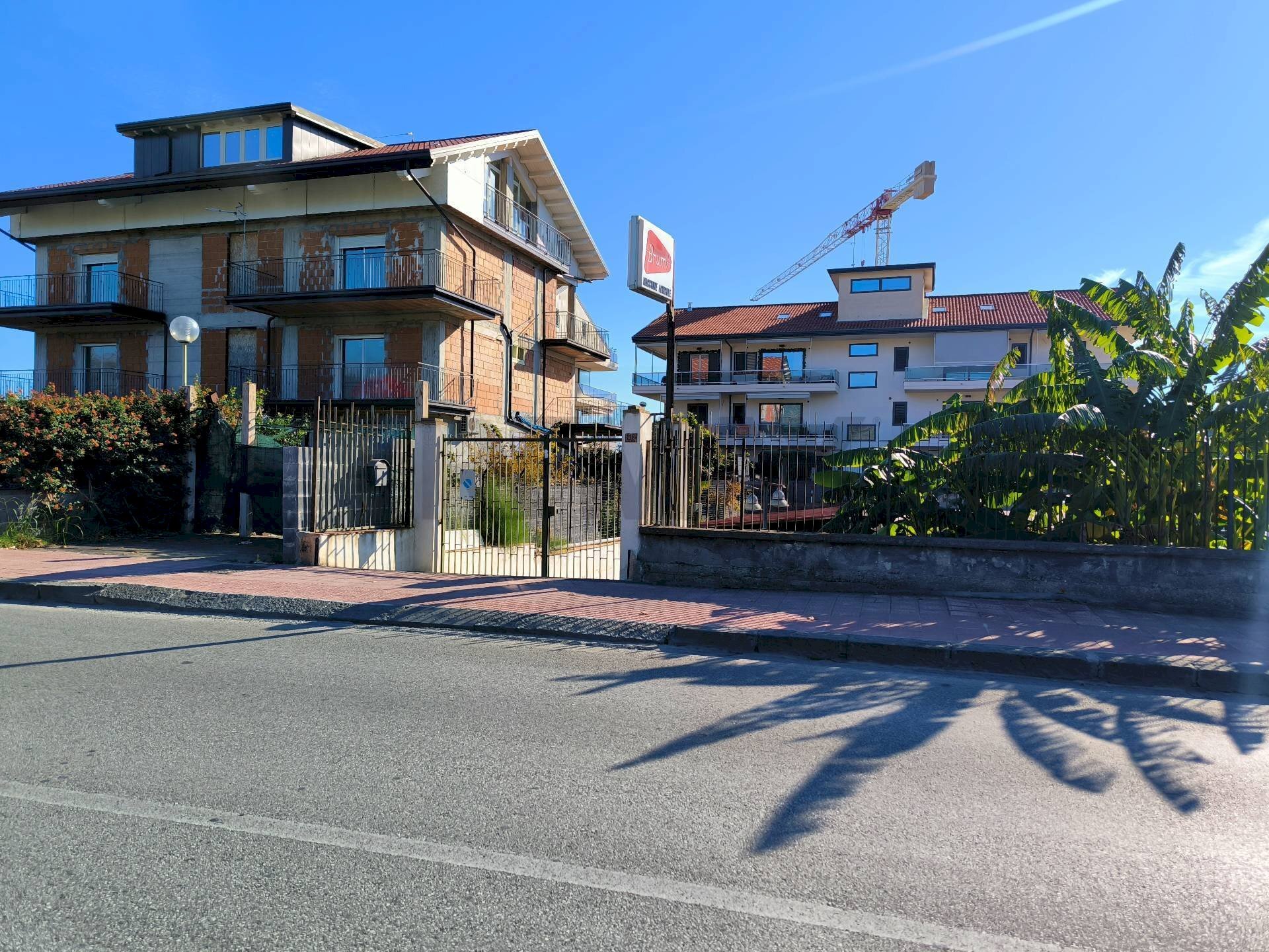 Edificio all\'aperto - Laboratorio Via Consolare Valeria
 
118, Giardini-Naxos - foto 2