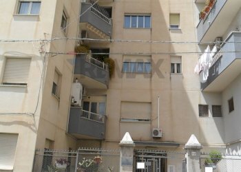 Edificio all\'aperto - Appartamento Via Gorizia
 
112, Caltanissetta - foto 1